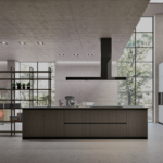 The Natural kitchen by Stosa features a warm and contemporary aesthetic, thanks to the use of genuine wood veneer.